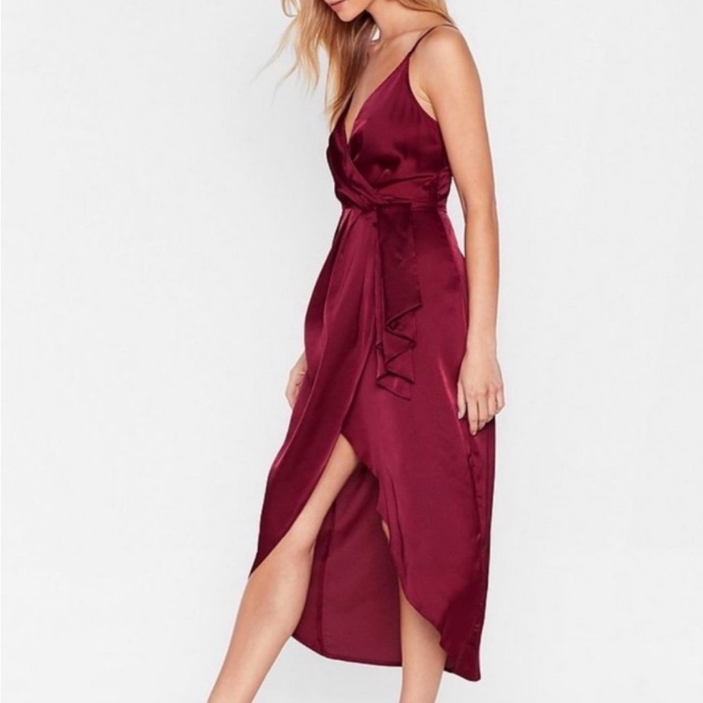 Nasty Gal Burgundy Love at First Sight Wrap Dress, Size 6 - Picture 3 of 11